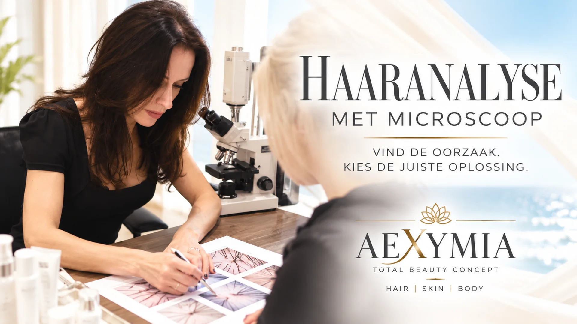 Aexymia campagnebeeld: Haaranalyse met microscoop.